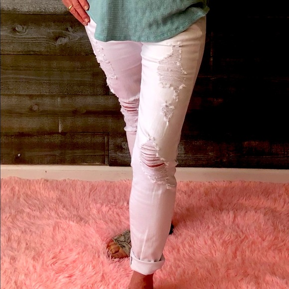 LAST ONE Judy Blue White Distressed Skinny Jeans!! - Picture 7 of 10